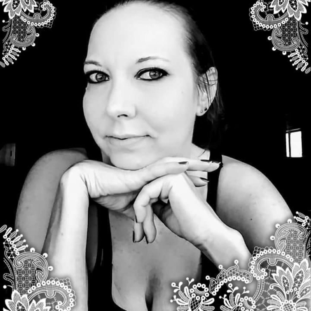 Meet your Posher, Valerie